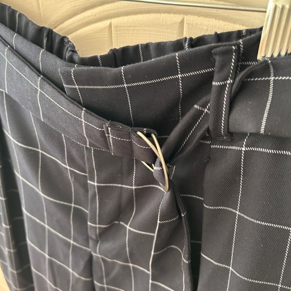 A New Day Women’s Navy/White Checkered Pants NWT, Belted with Front/Back Pockets - Picture 6 of 10